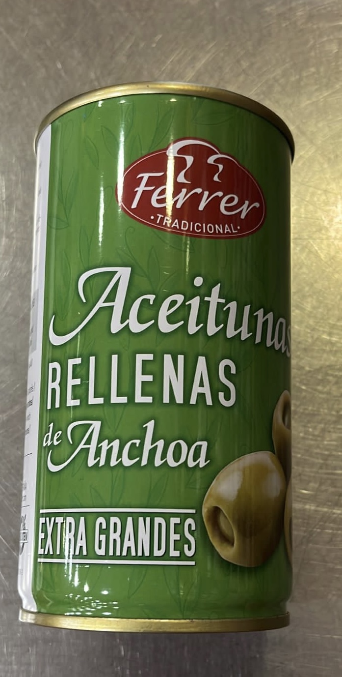 Aceitunas Rellenas de Anchoa – Patatas Paco José
